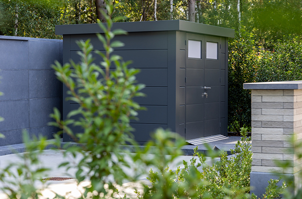 Steel garden house